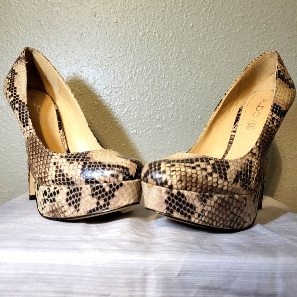Snake Skin Aldo Heels size 37/6.5